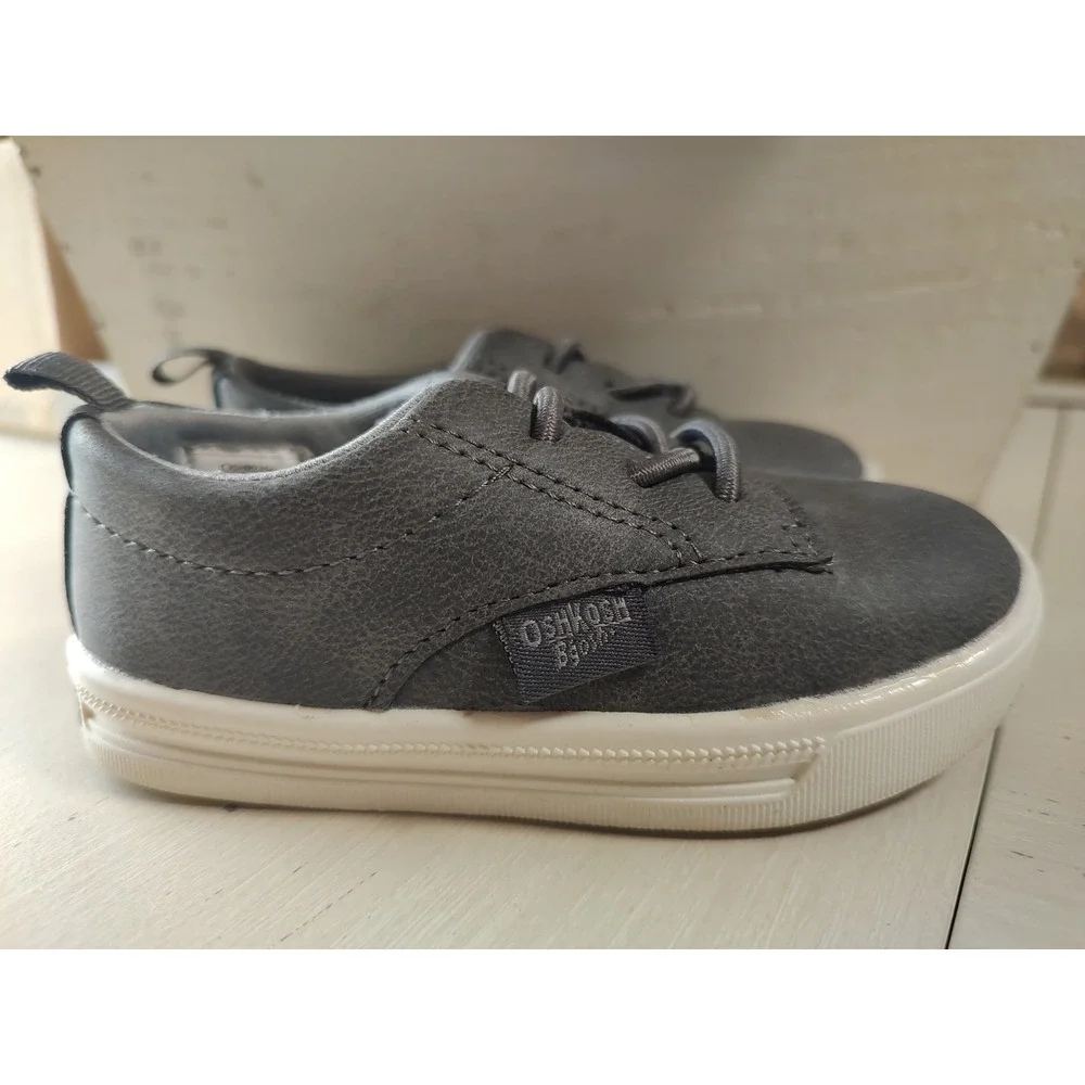 OshKosh Bgosh Putney Gray Faux Leather Toddler‎ Sneakers Size 6M OF20K11H